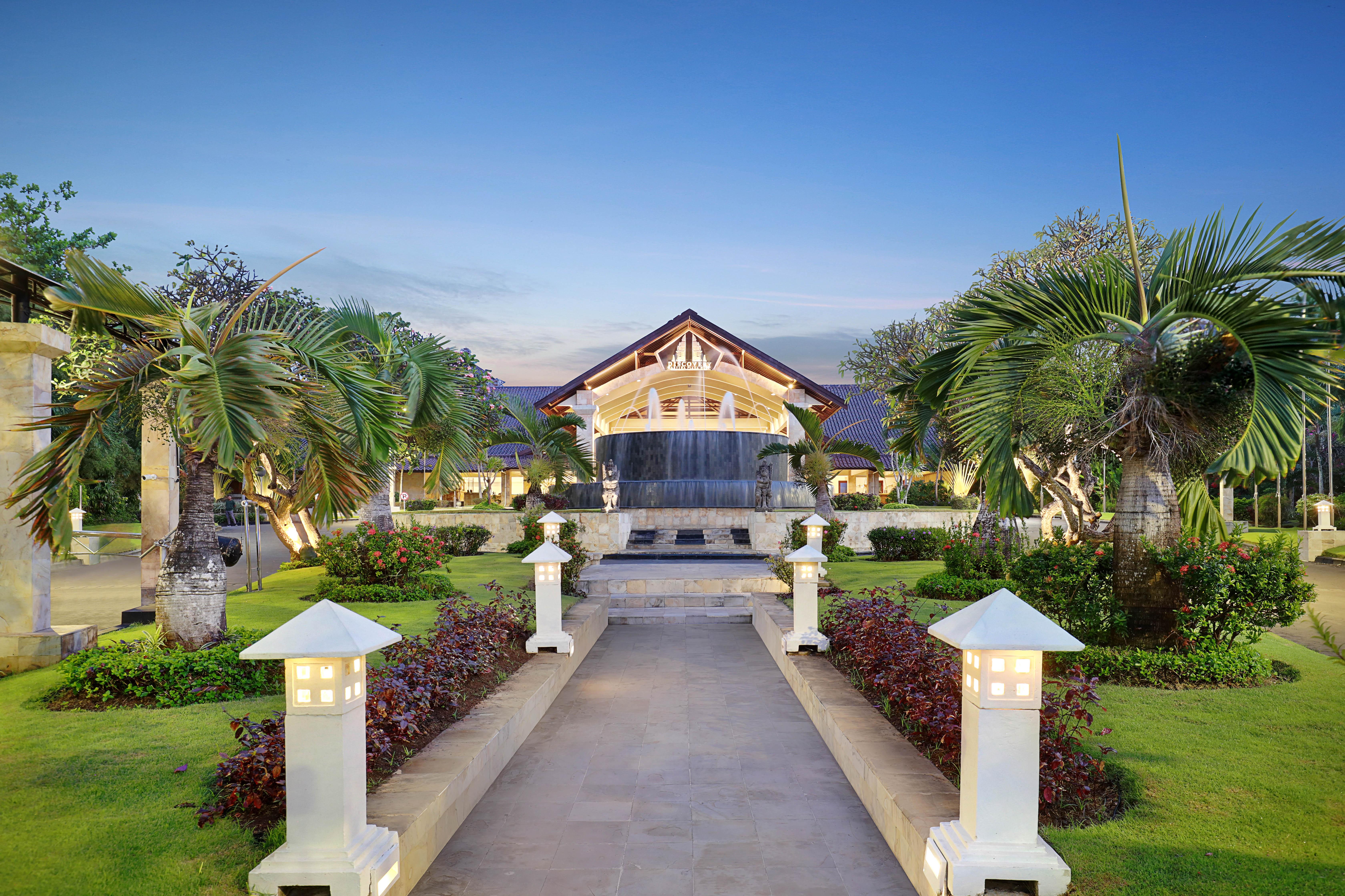 Discovery Kartika Plaza Hotel Kuta  Exterior photo